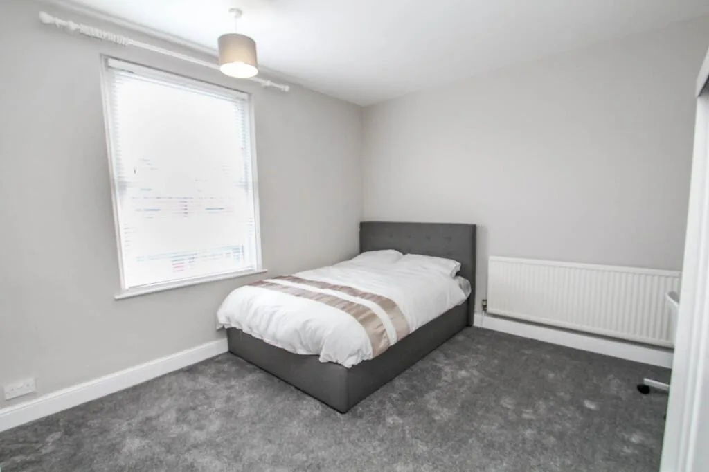 4 bedroom terraced house for rent