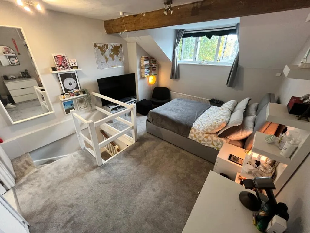 4 bedroom terraced house for rent