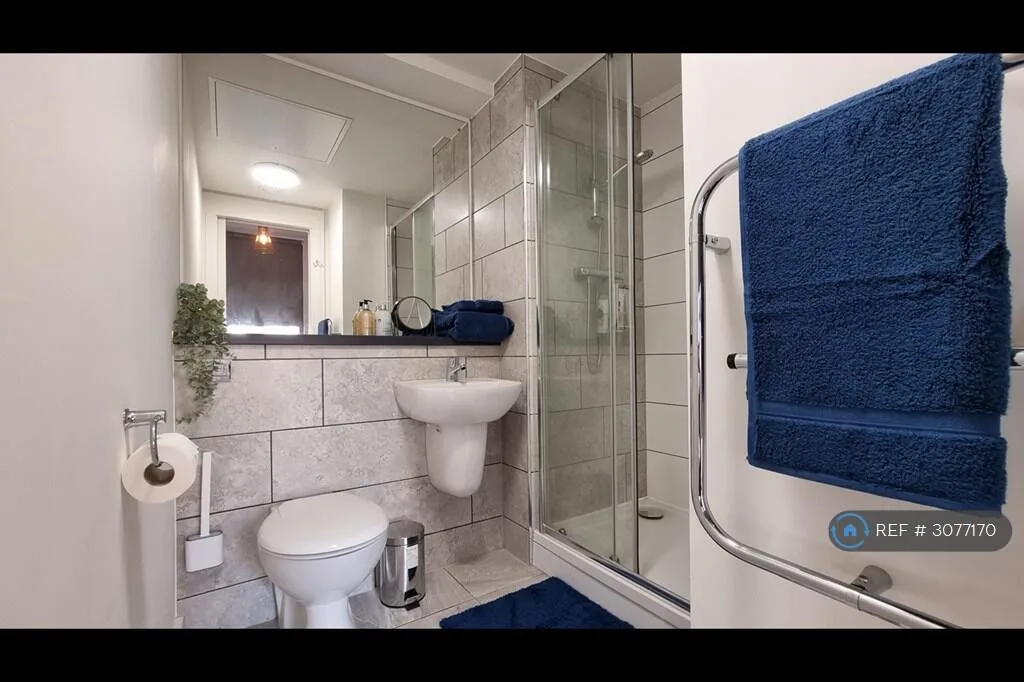 Studio flat for rent