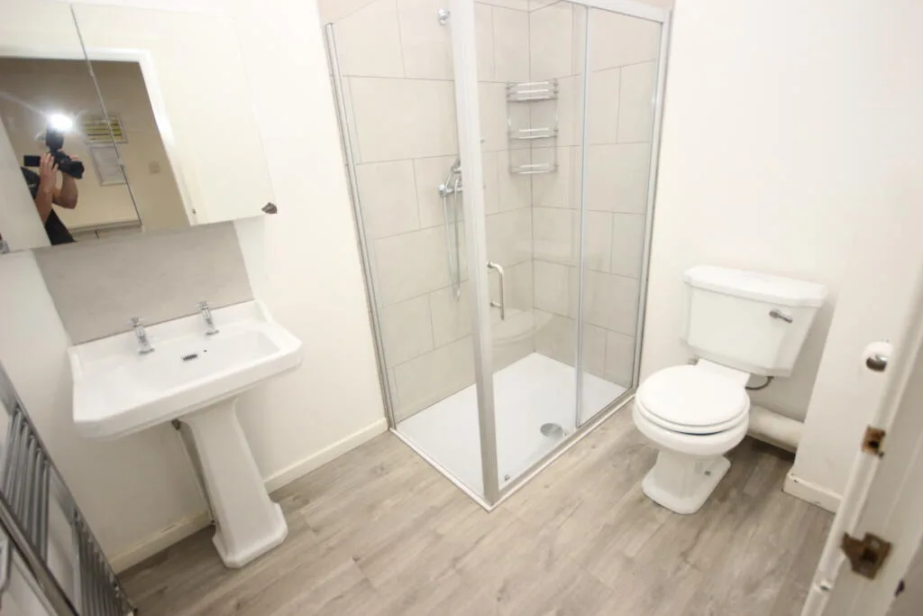 4 bedroom flat for rent