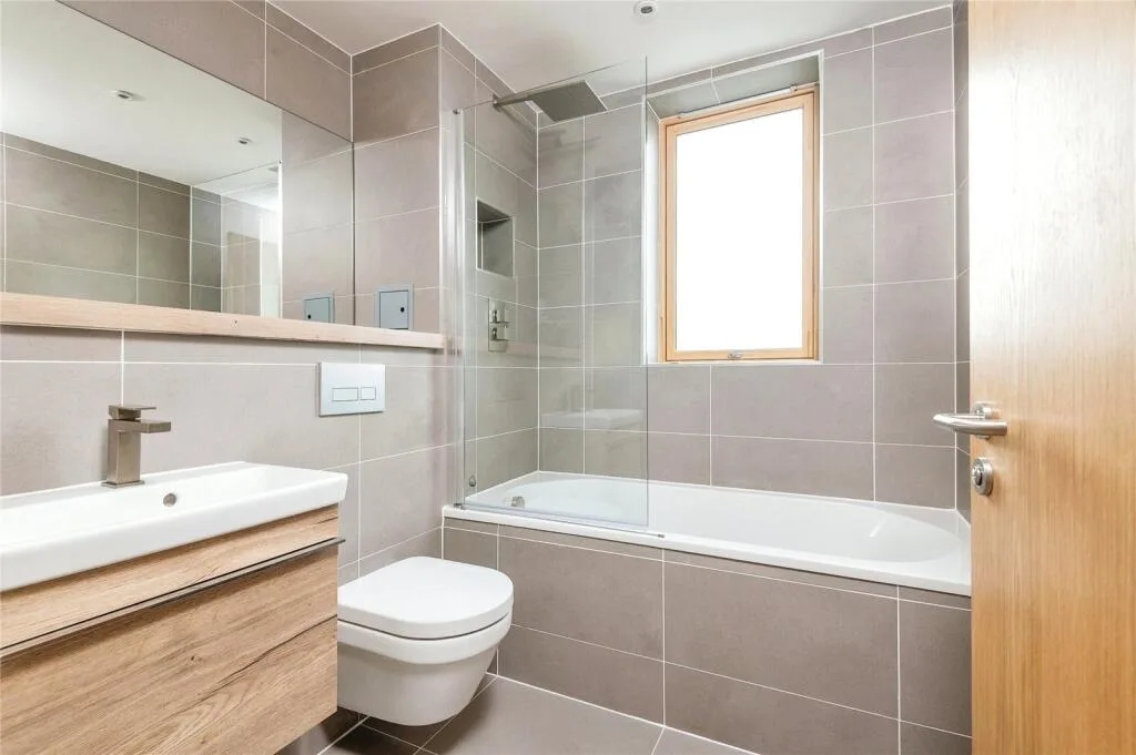 2 bedroom house for rent