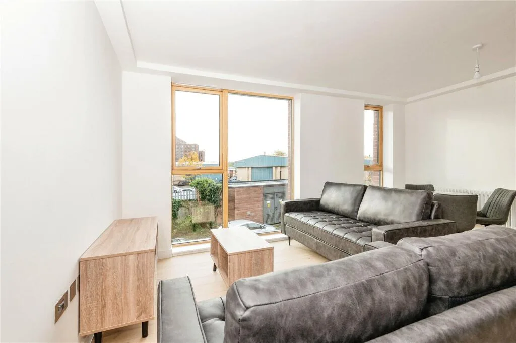 2 bedroom house for rent