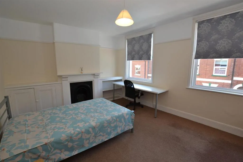 4 bedroom detached house for rent