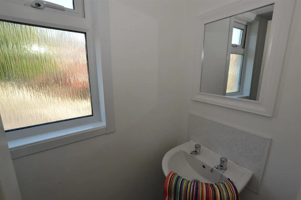 4 bedroom detached house for rent