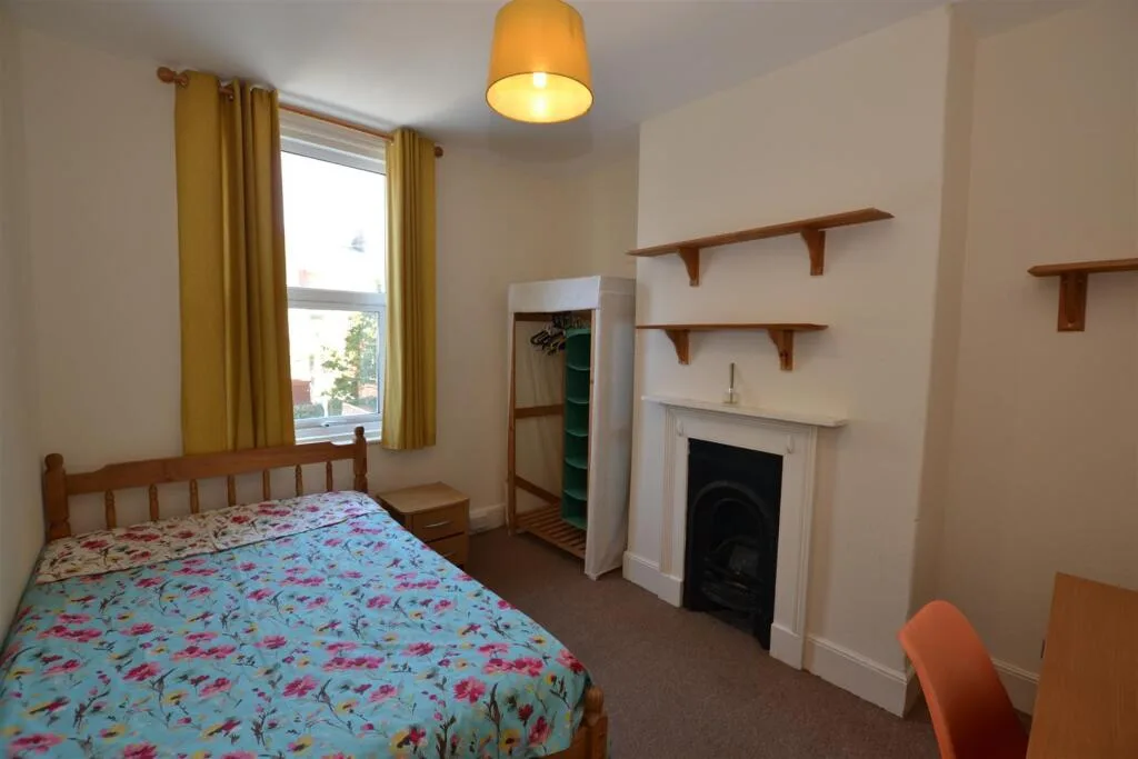 4 bedroom detached house for rent