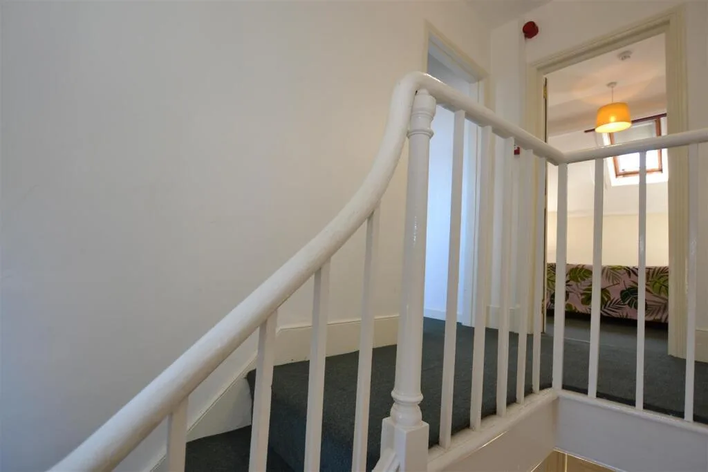 4 bedroom detached house for rent