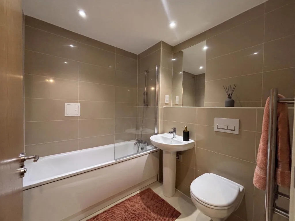 2 bedroom flat for rent