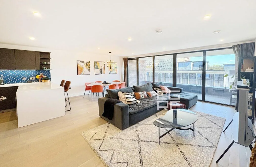 3 bedroom flat for rent