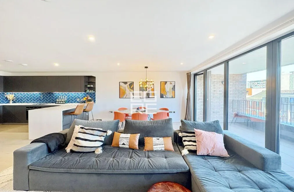 3 bedroom flat for rent