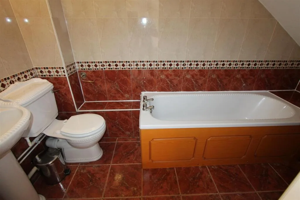 6 bedroom apartment for rent