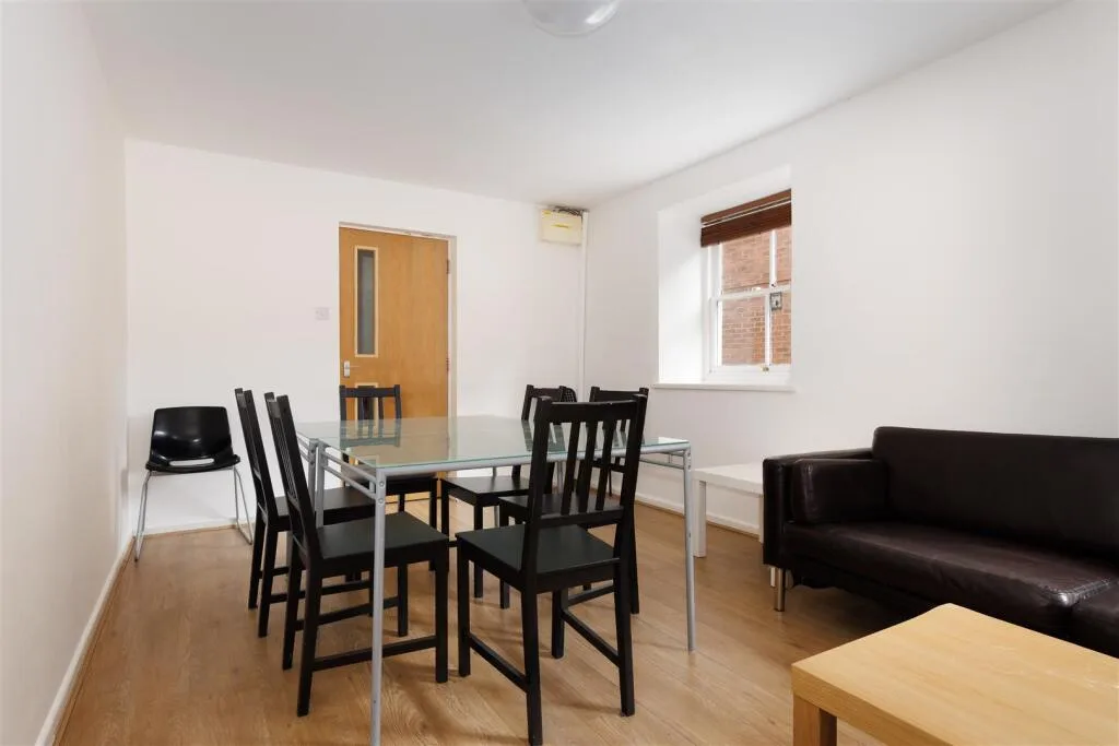 7 bedroom apartment for rent