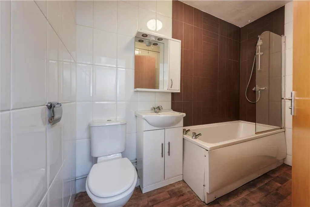 7 bedroom apartment for rent