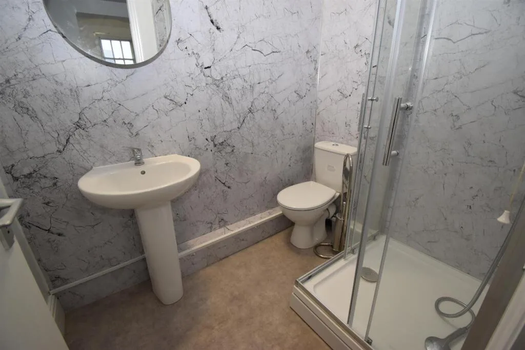 4 bedroom apartment for rent