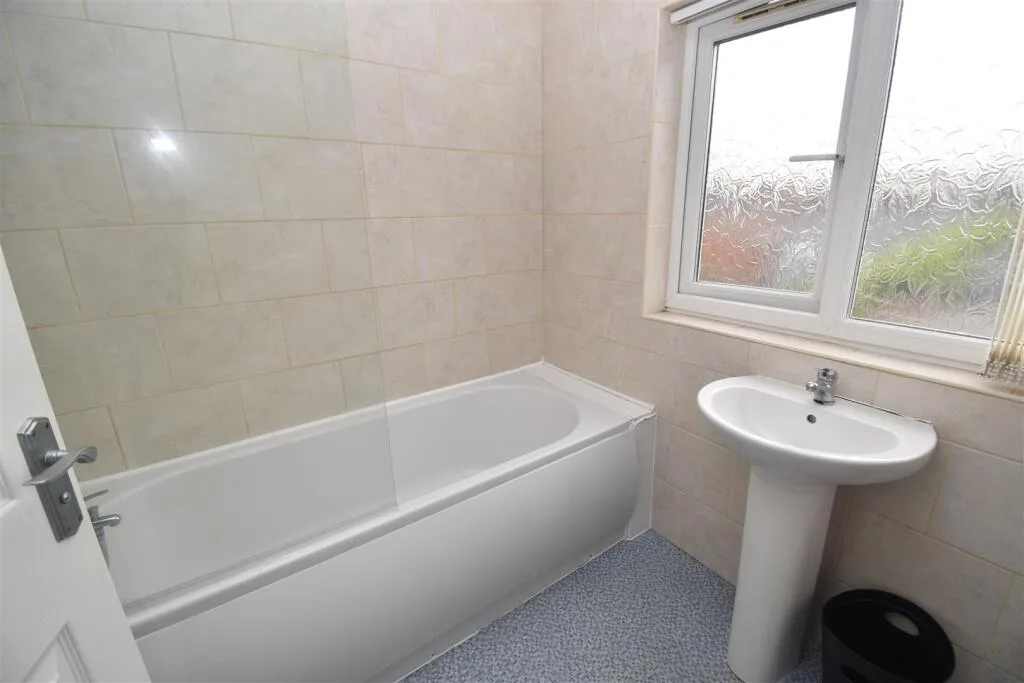5 bedroom apartment for rent