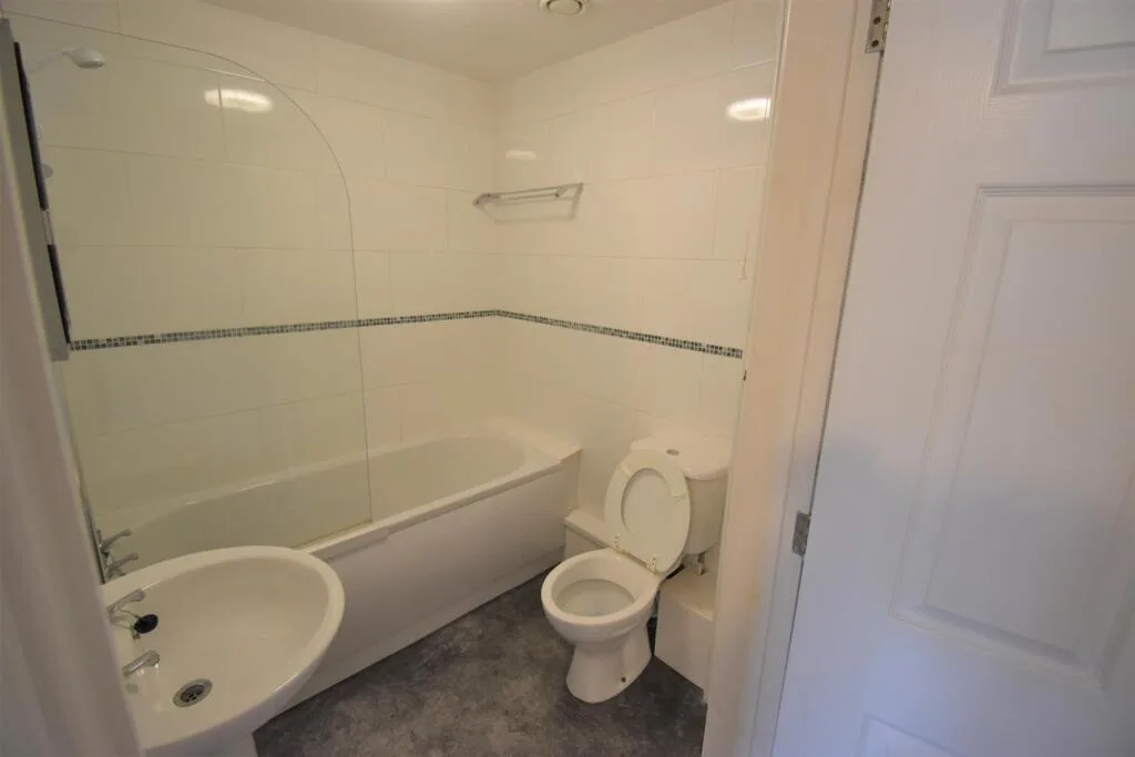 5 bedroom apartment for rent