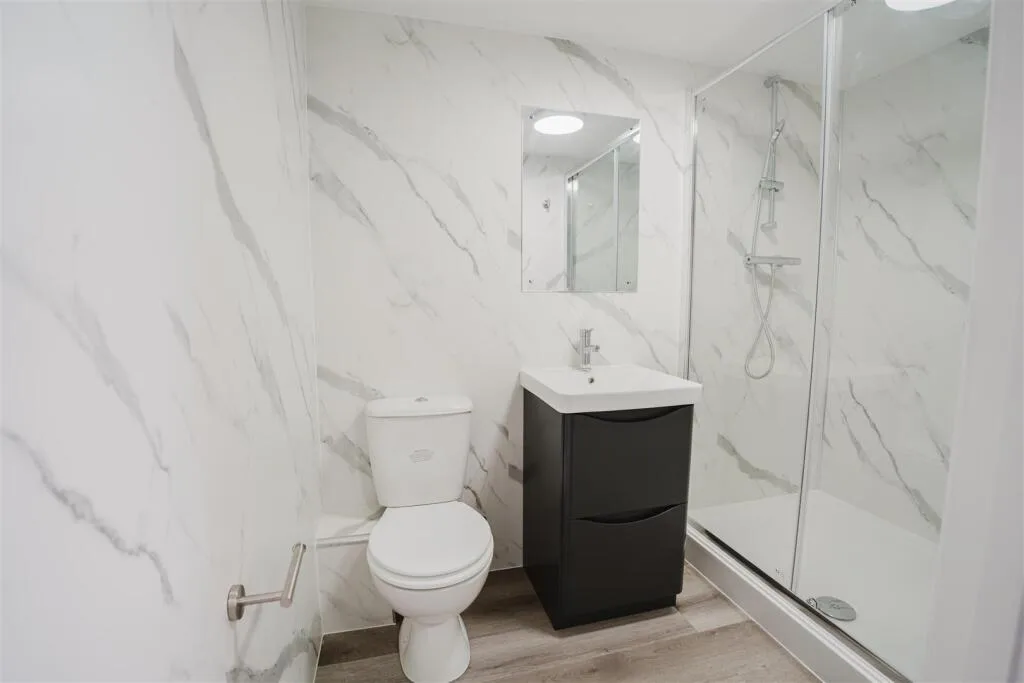 7 bedroom apartment for rent