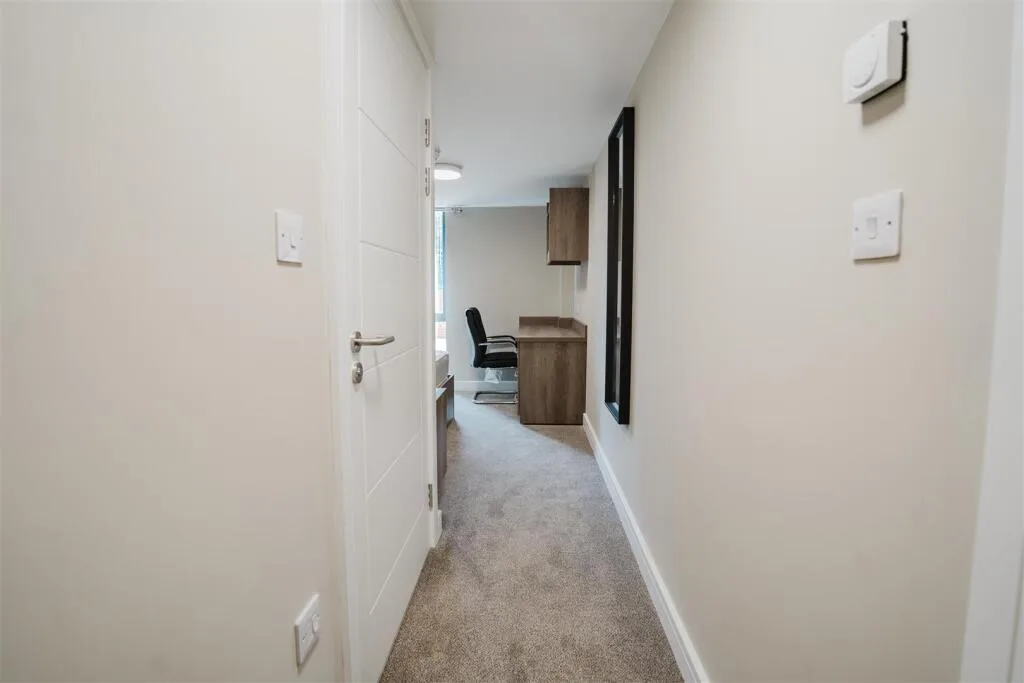 7 bedroom apartment for rent