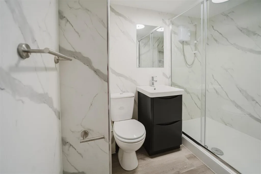 7 bedroom apartment for rent