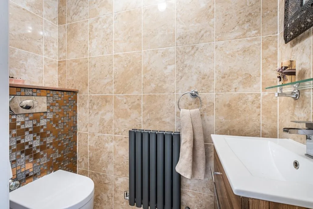2 bedroom duplex for rent