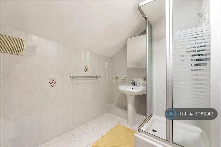 3 bedroom penthouse for rent