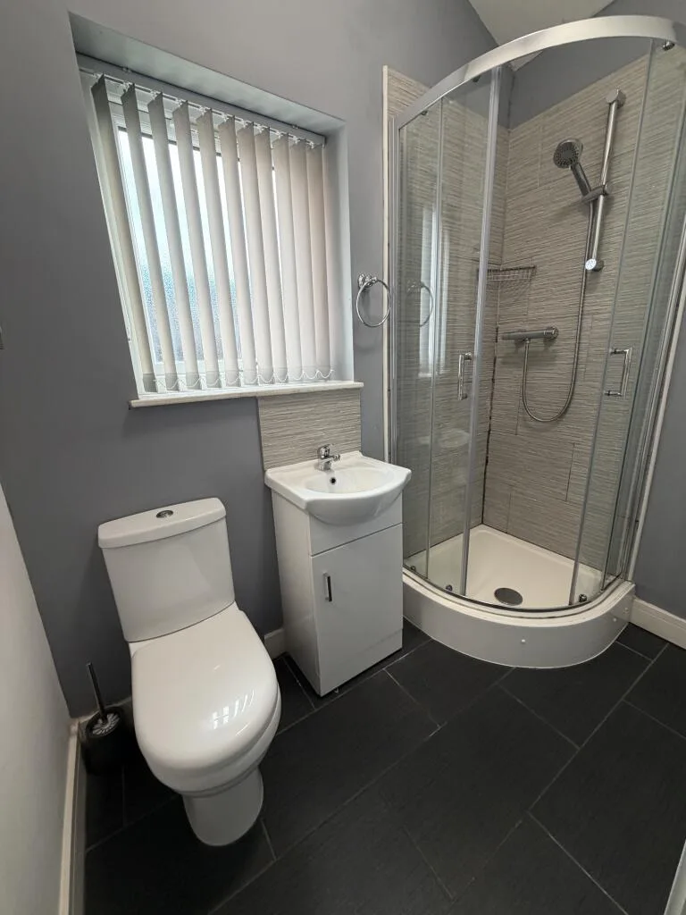 7 bedroom house for rent