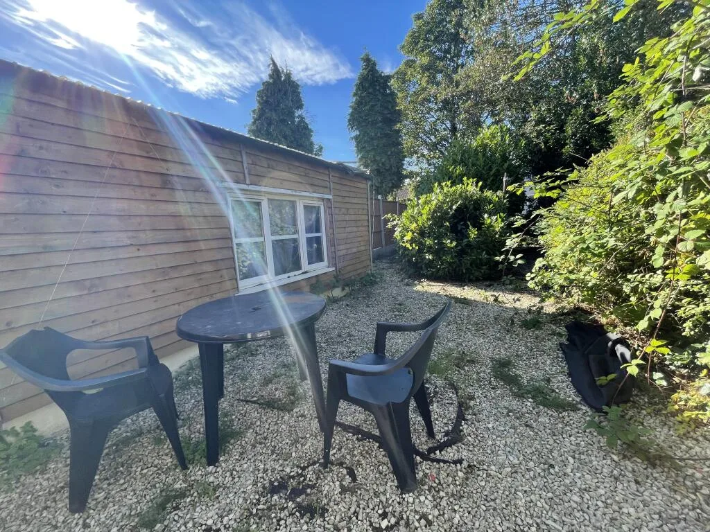 5 bedroom house for rent