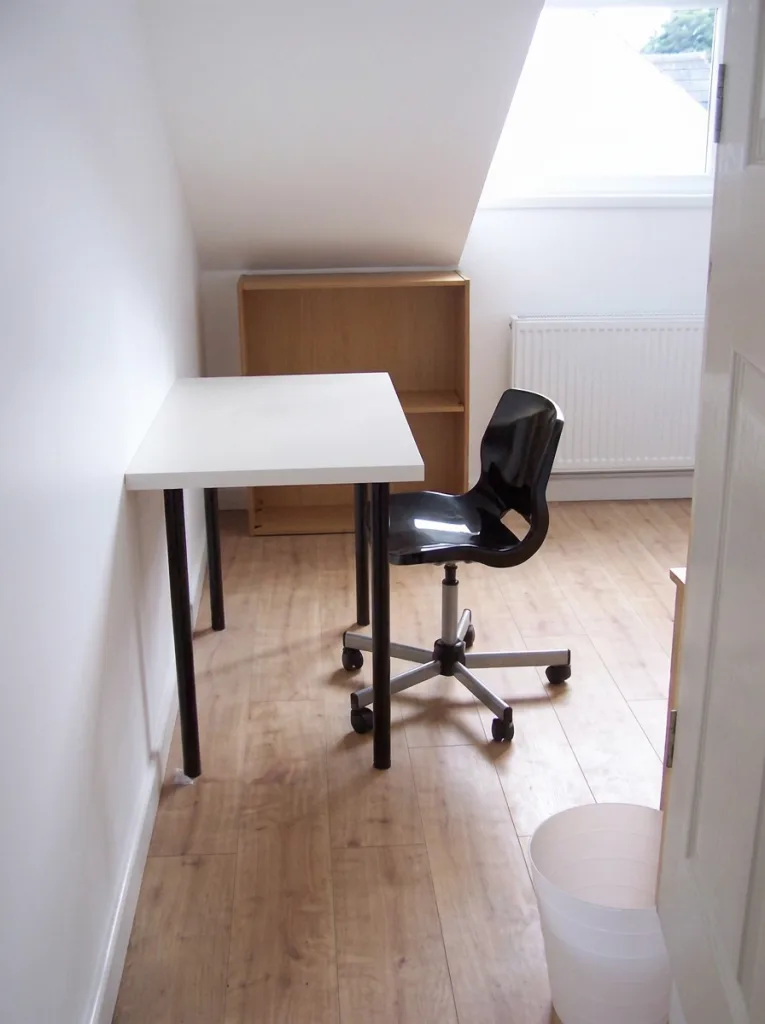 6 bedroom house for rent