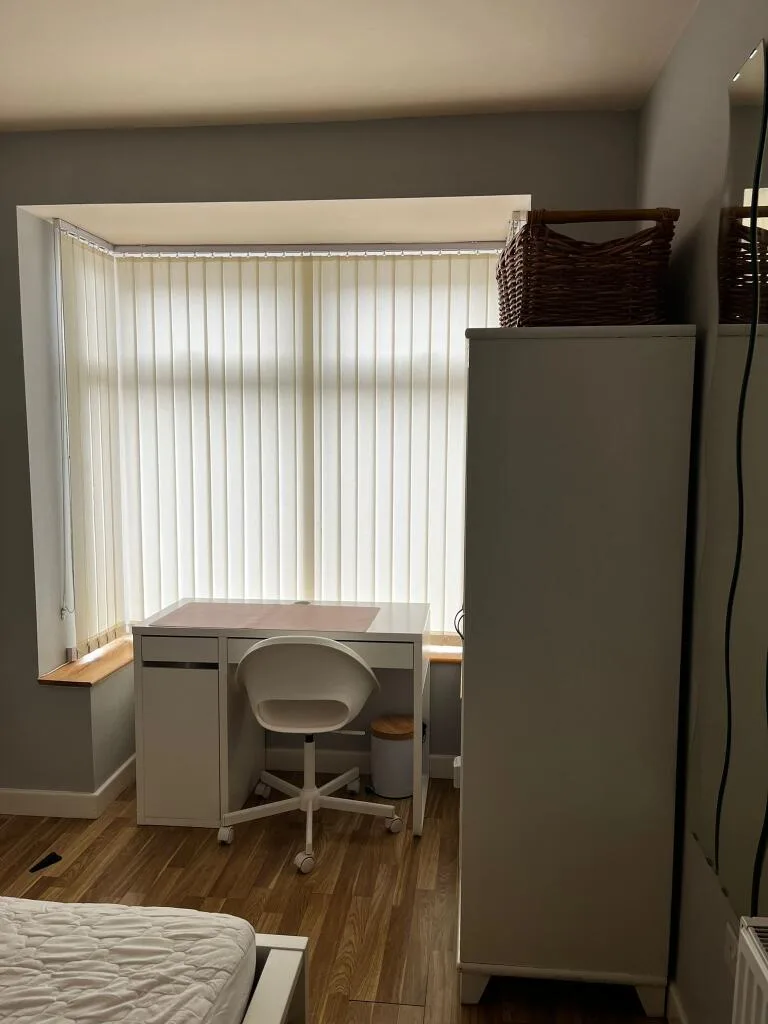 6 bedroom house for rent