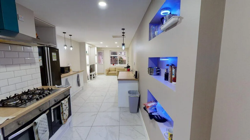 7 bedroom house for rent