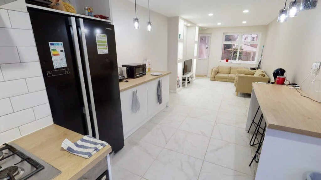 7 bedroom house for rent