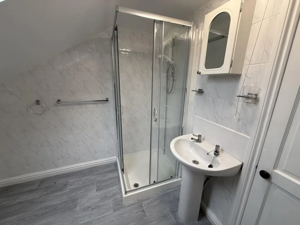 3 bedroom flat for rent