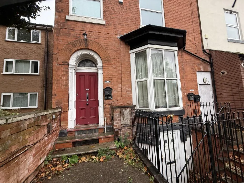 3 bedroom flat for rent