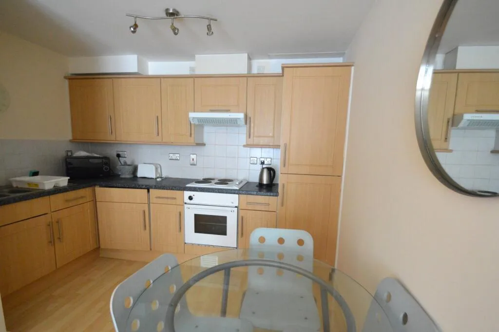 2 bedroom flat for rent
