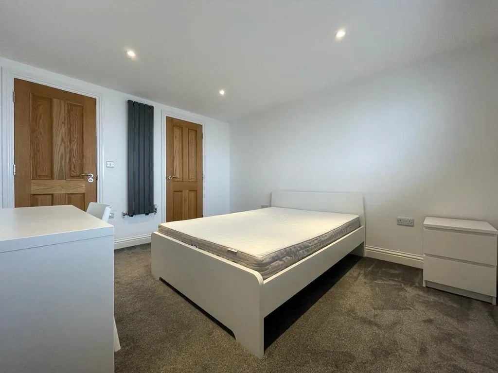 4 bedroom terraced house for rent