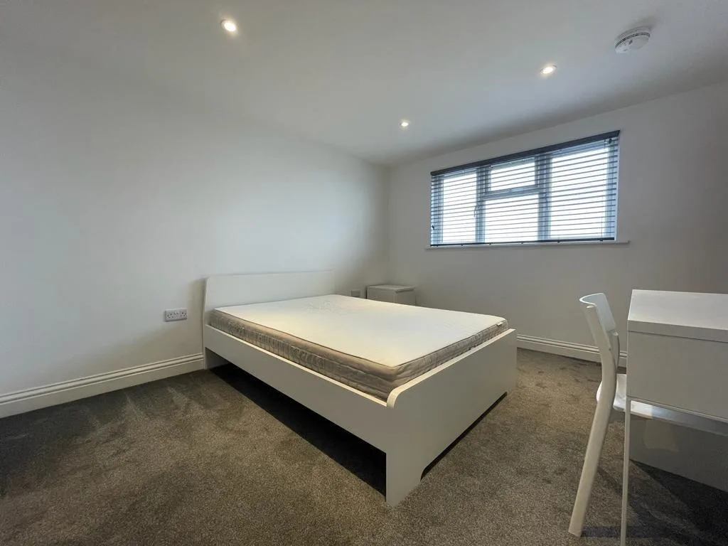 4 bedroom terraced house for rent