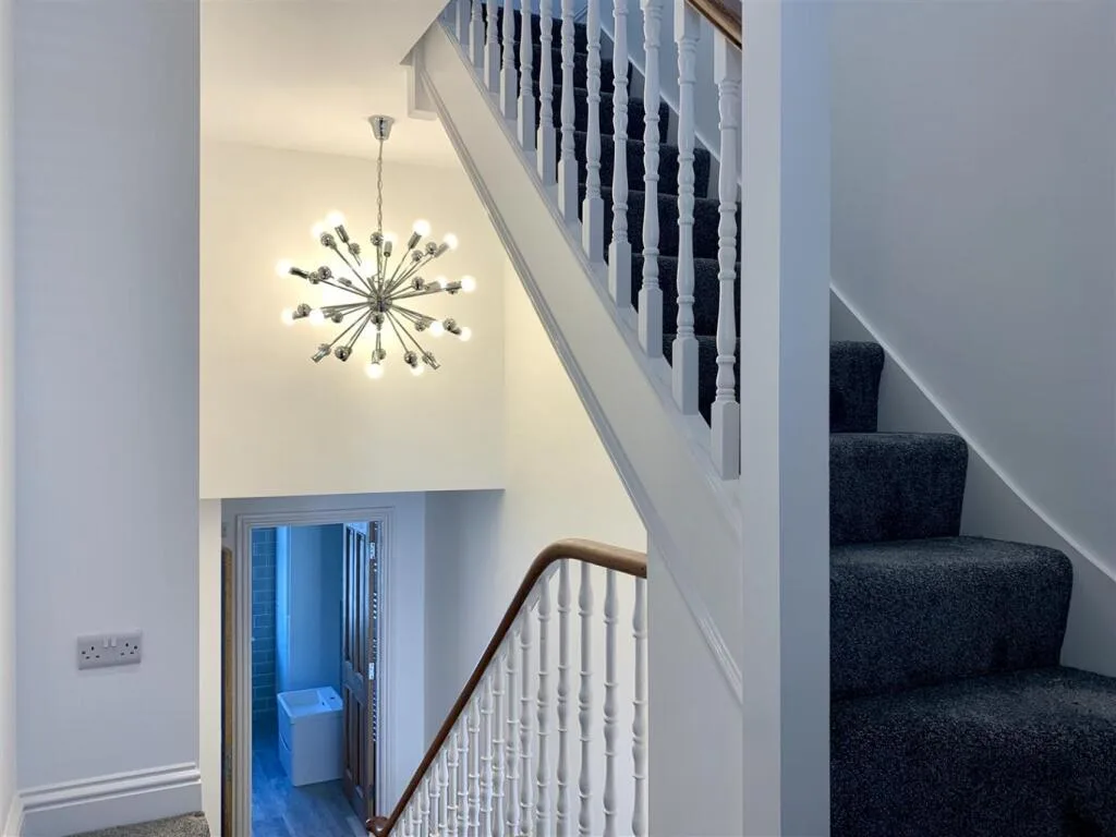 4 bedroom terraced house for rent