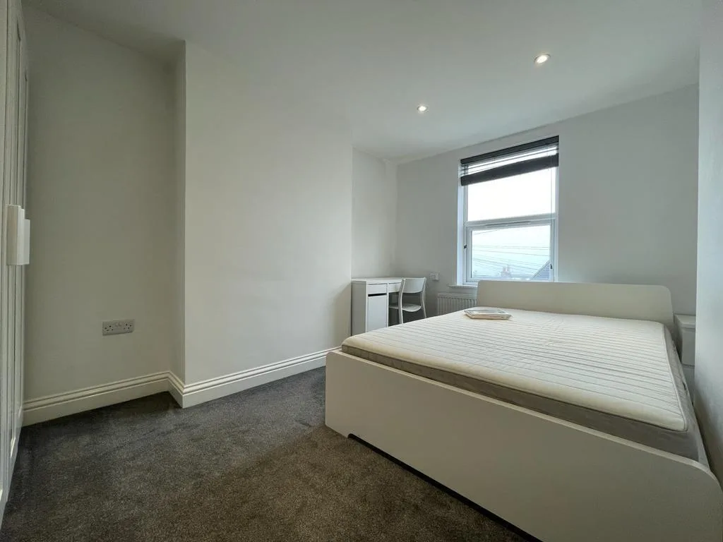 4 bedroom terraced house for rent