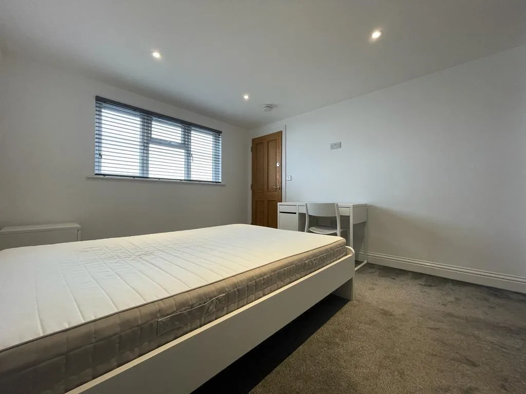 4 bedroom terraced house for rent
