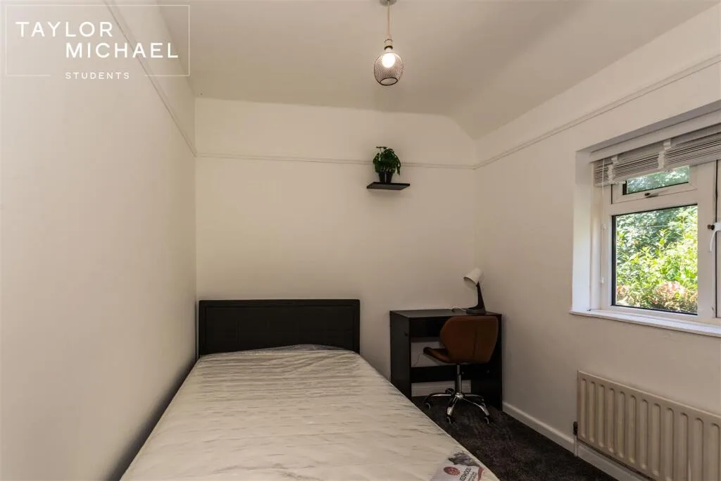 5 bedroom house for rent
