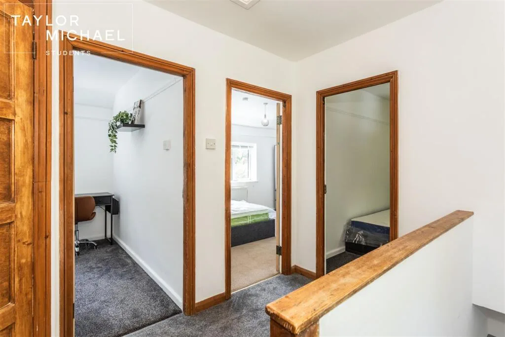 5 bedroom house for rent