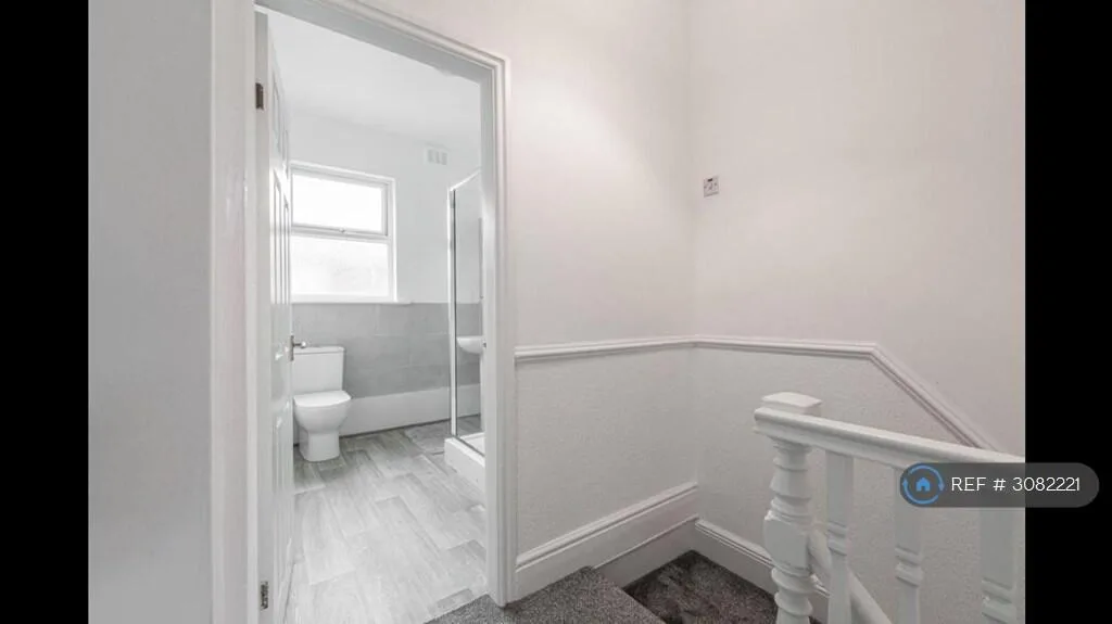 3 bedroom end of terrace house for rent