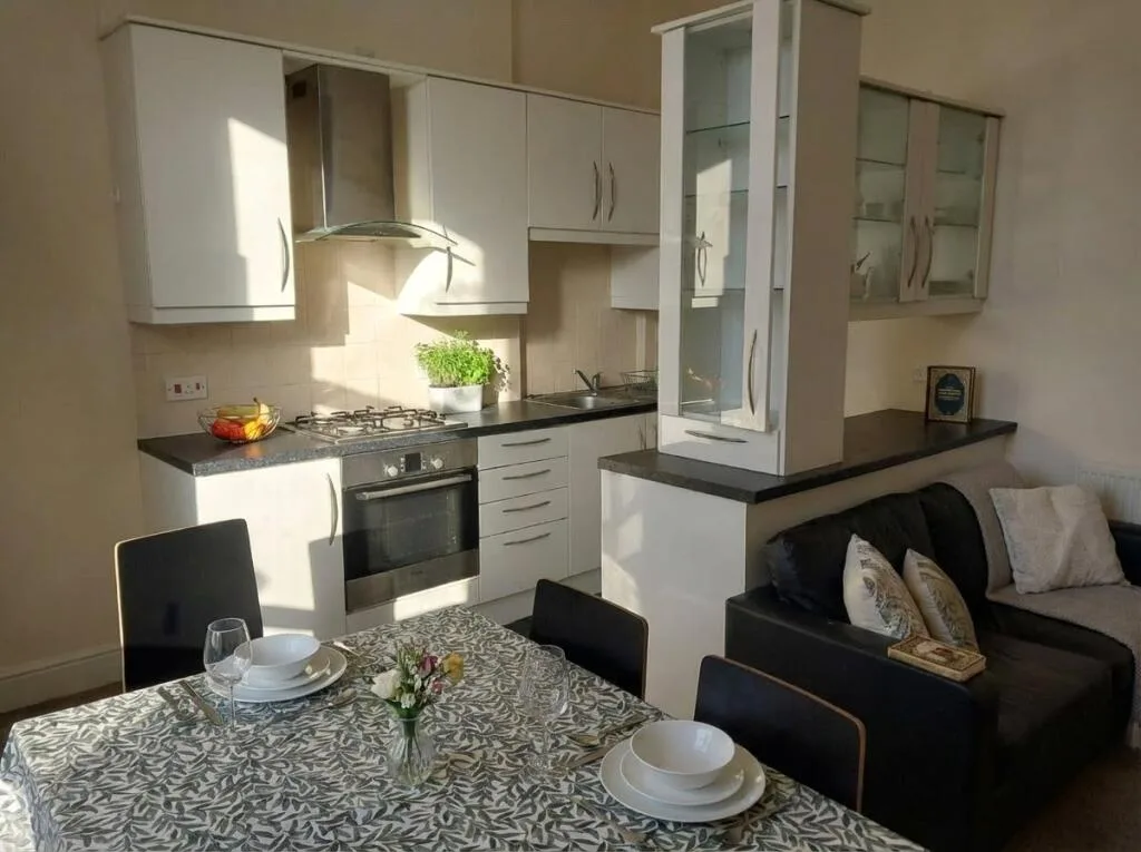 2 bedroom apartment for rent