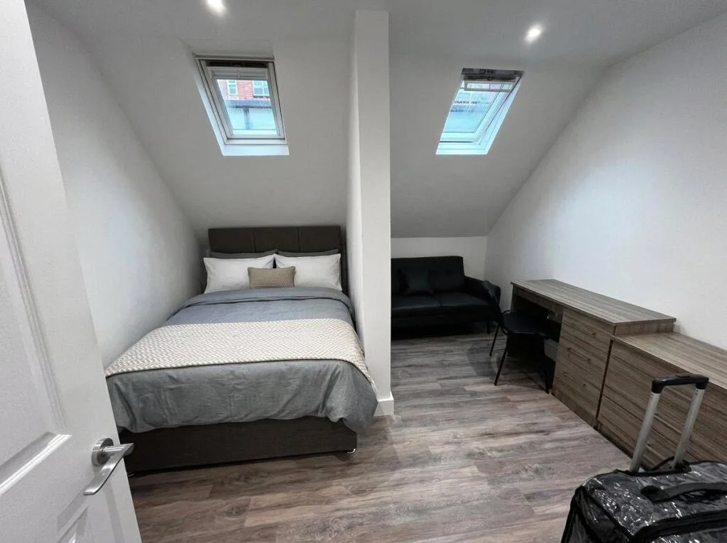 11 bedroom house for rent