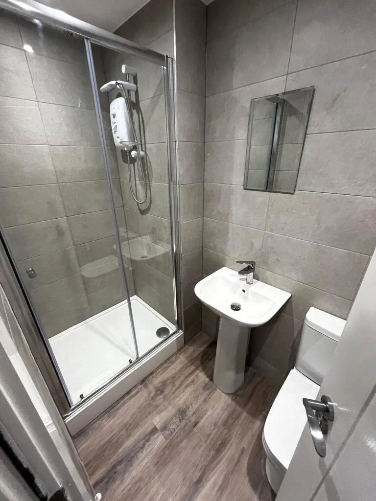 11 bedroom house for rent