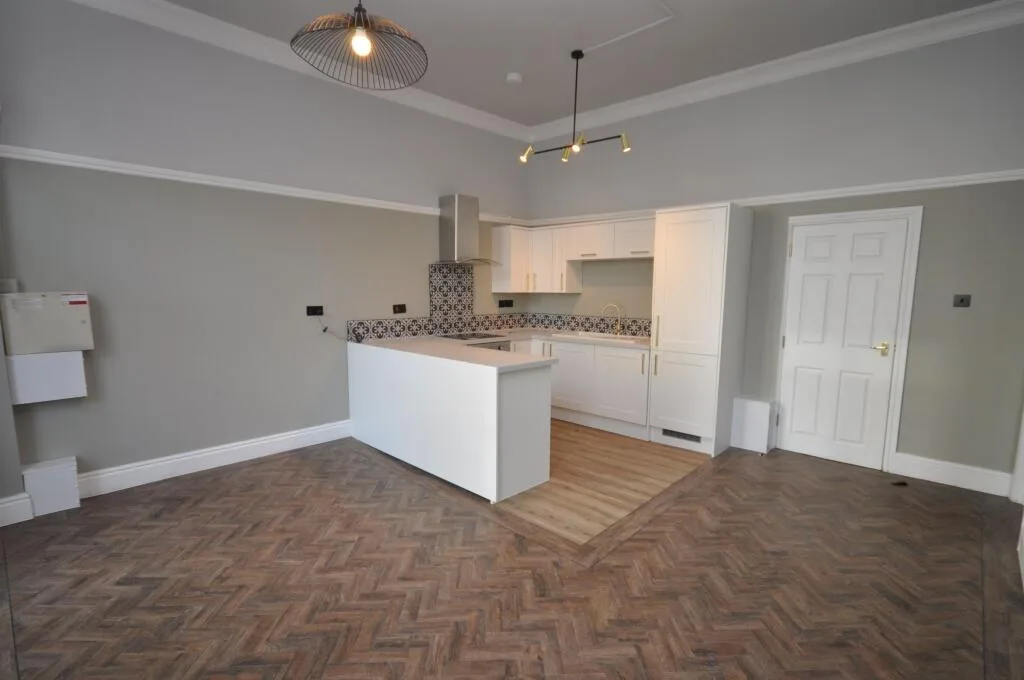 2 bedroom flat for rent