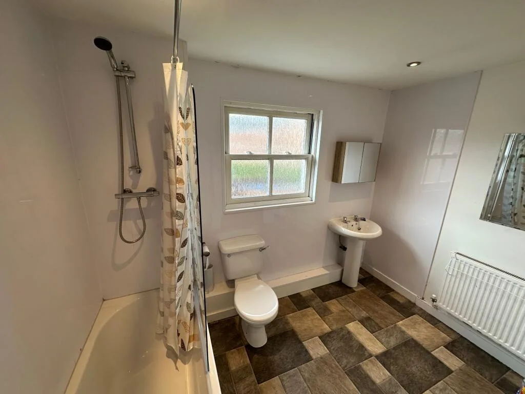 3 bedroom apartment for rent