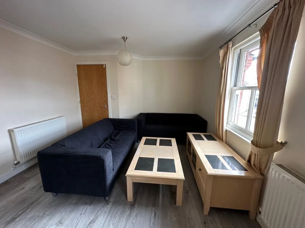 3 bedroom apartment for rent