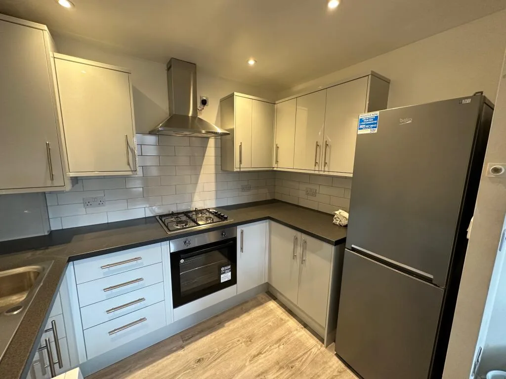 3 bedroom apartment for rent