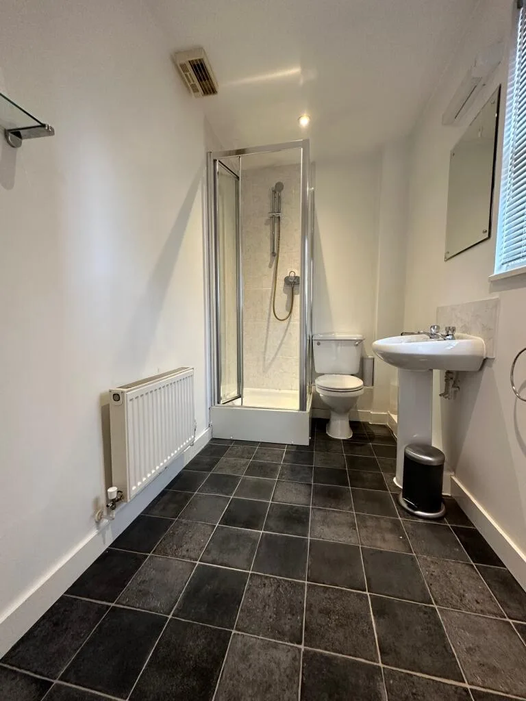 3 bedroom apartment for rent