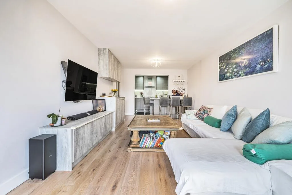 2 bedroom flat for rent